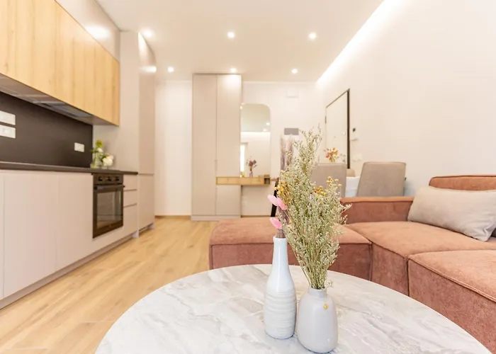 Luxury Seaside Escape - Aurum *