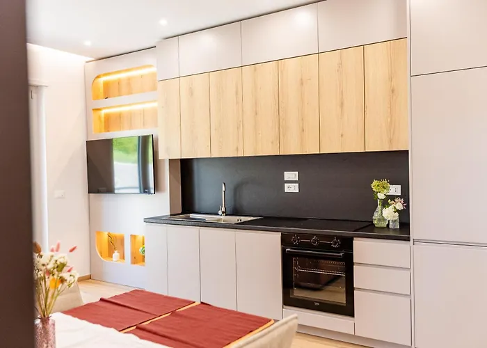 Luxury Seaside Escape - Aurum