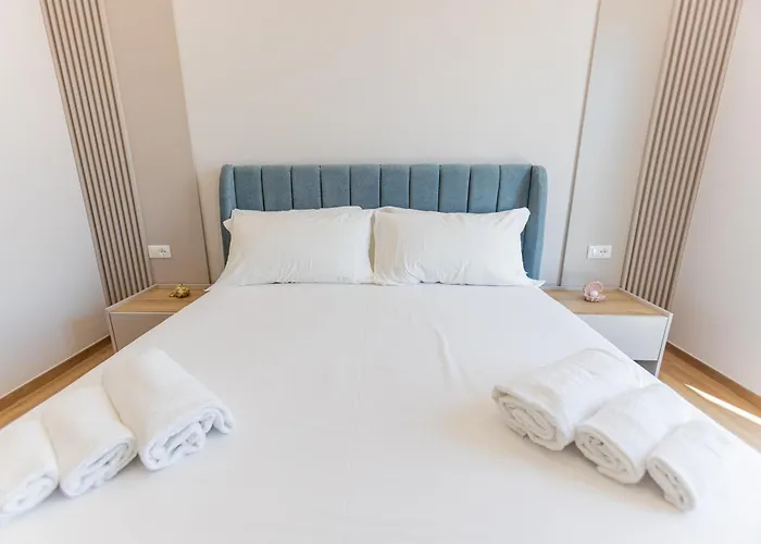 Daire Luxury Seaside Escape - Aurum