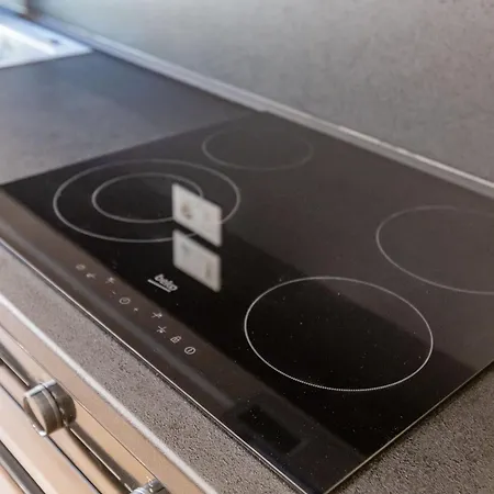 Luxury Seaside Escape - Aurum *