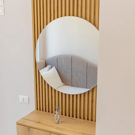 Luxury Seaside Escape - Aurum Apartament