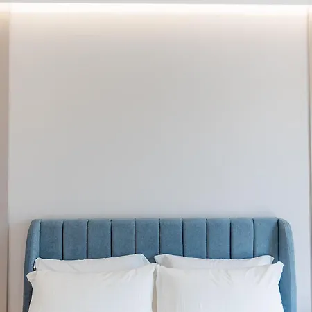 Luxury Seaside Escape - Aurum