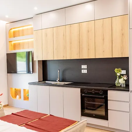 Luxury Seaside Escape - Aurum